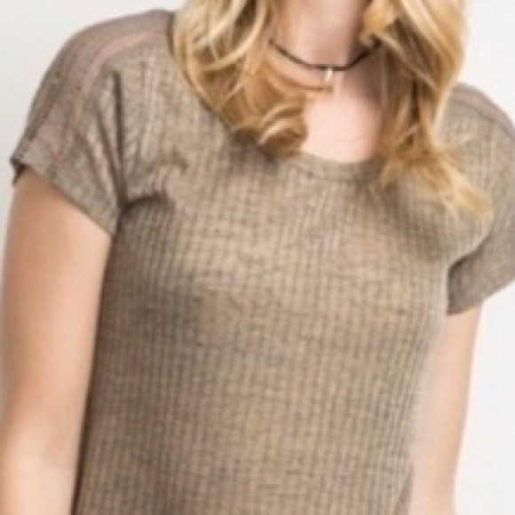 ❌DONATED❌Mystree Tan Brown Longline Lightweight Detailed Short Sleeve Tunic Top - Picture 5 of 10